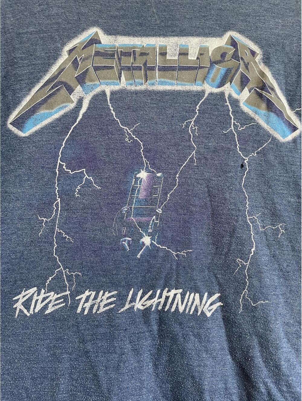 Metallica Ride the Lightning y2k Graphic T-Shirt  xxl Vintage Rock Tee grunge